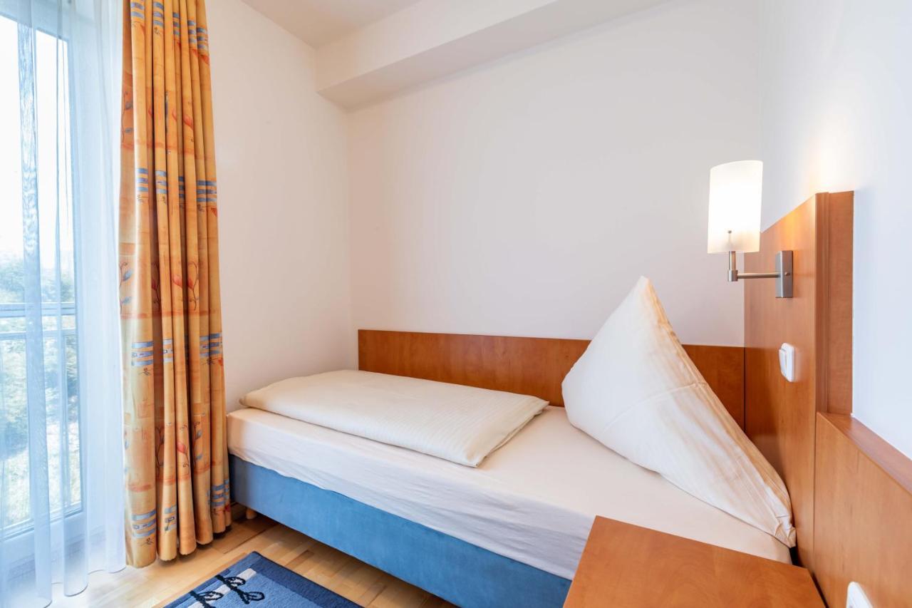 Gasthaus Hotel Ostermeier Attenkirchen Ngoại thất bức ảnh
