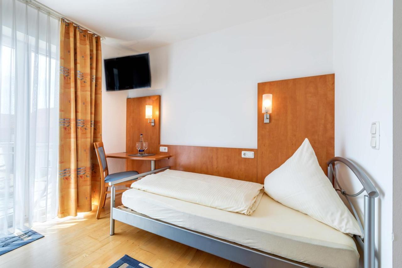 Gasthaus Hotel Ostermeier Attenkirchen Ngoại thất bức ảnh