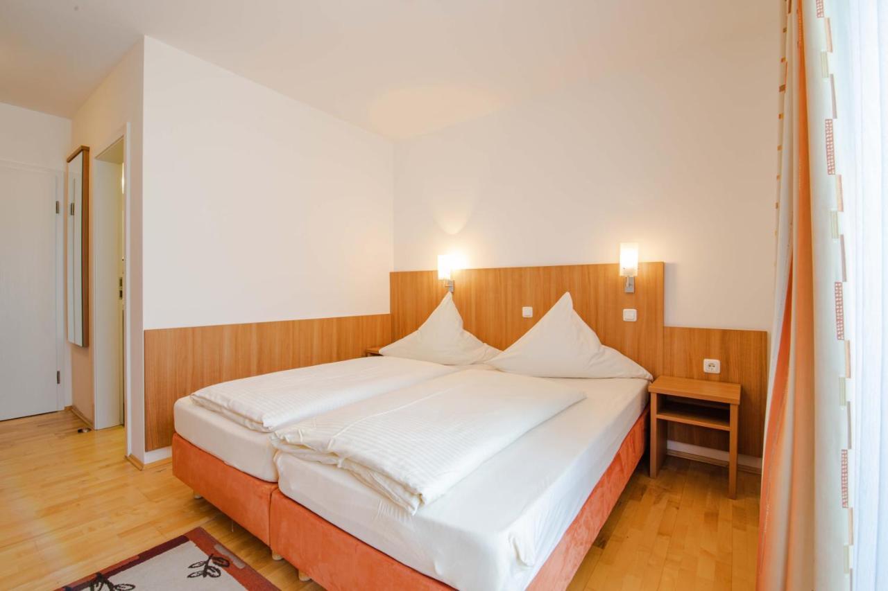 Gasthaus Hotel Ostermeier Attenkirchen Ngoại thất bức ảnh
