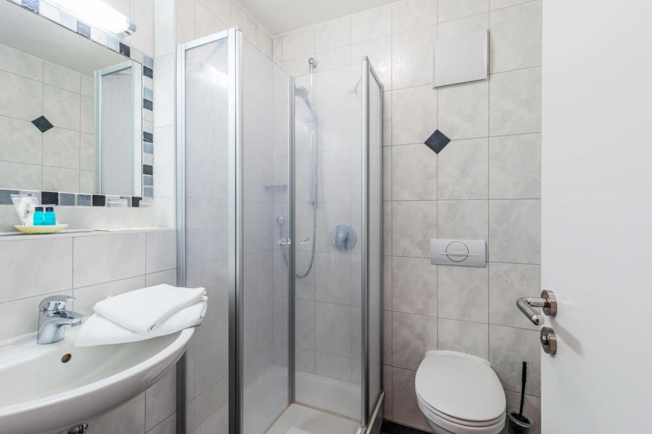 Gasthaus Hotel Ostermeier Attenkirchen Ngoại thất bức ảnh